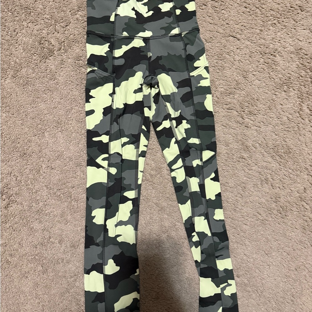 Lululemon Athletica Camouflage Leggings - Black and Cream